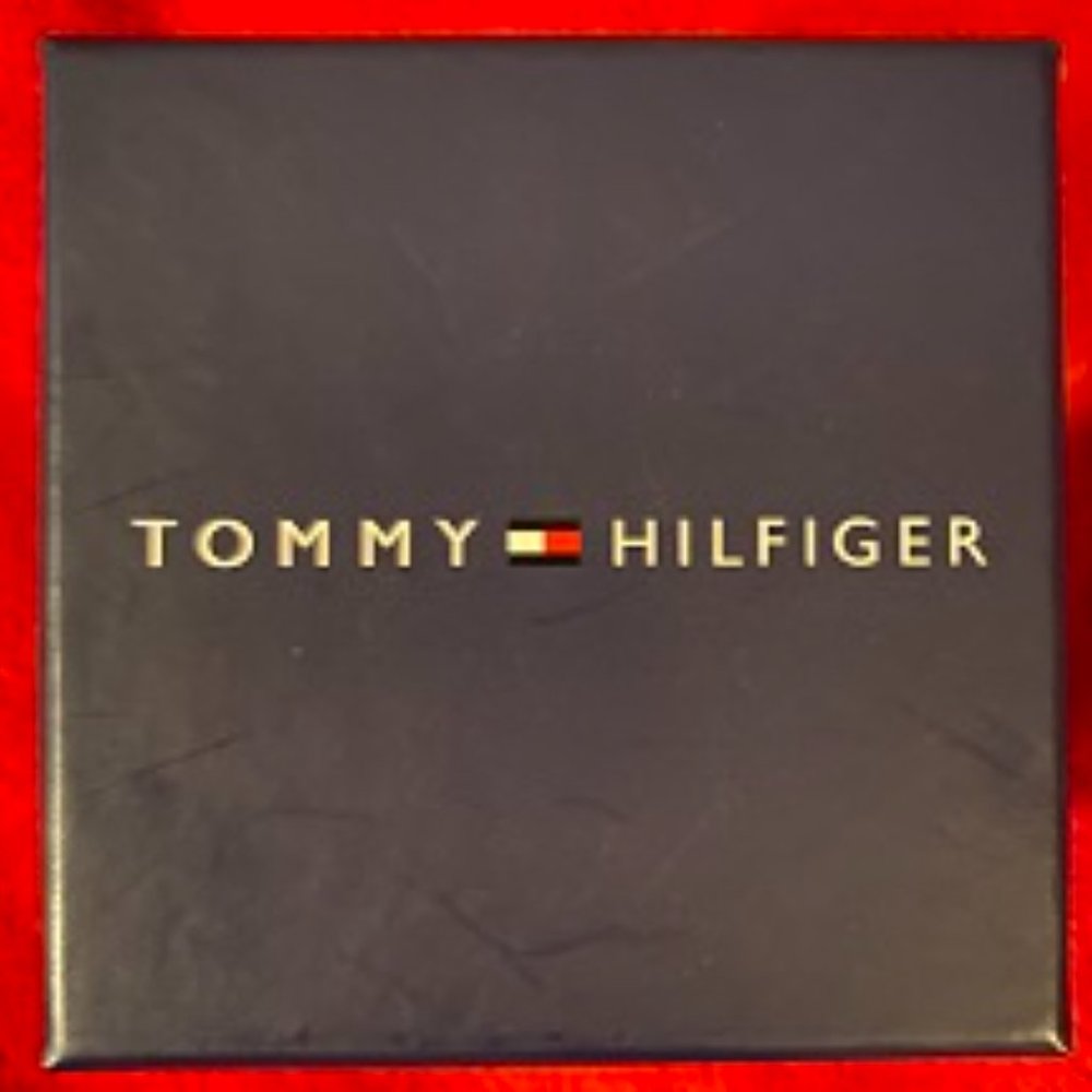 Tommy Hilfiger Men's Quartz Watch - Picture 4 of 7